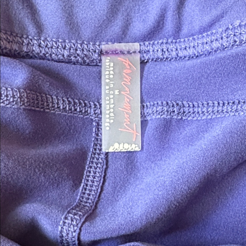 NWT Free People FP Movement Breathe Deeper Twist Leggings Moroccan Blue Medium - Picture 8 of 9